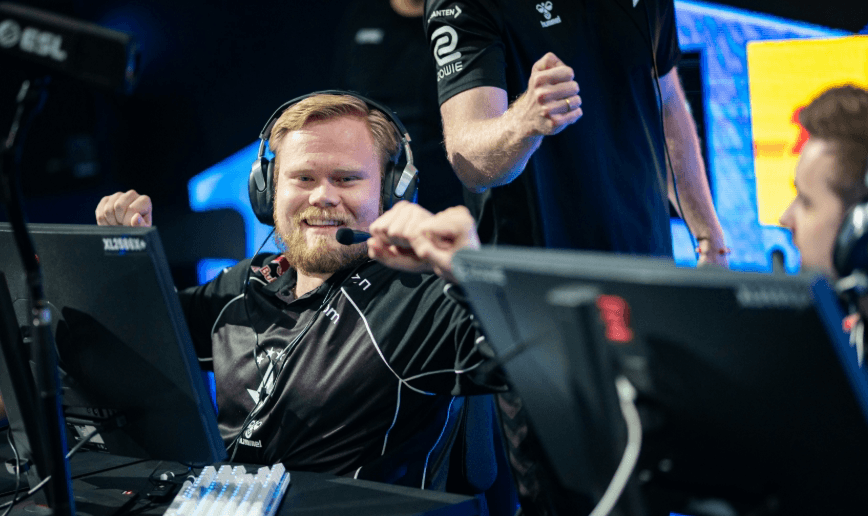 IEM Chengdu 2025: итоги первого дня — победы фаворитов и сенсация от Astralis