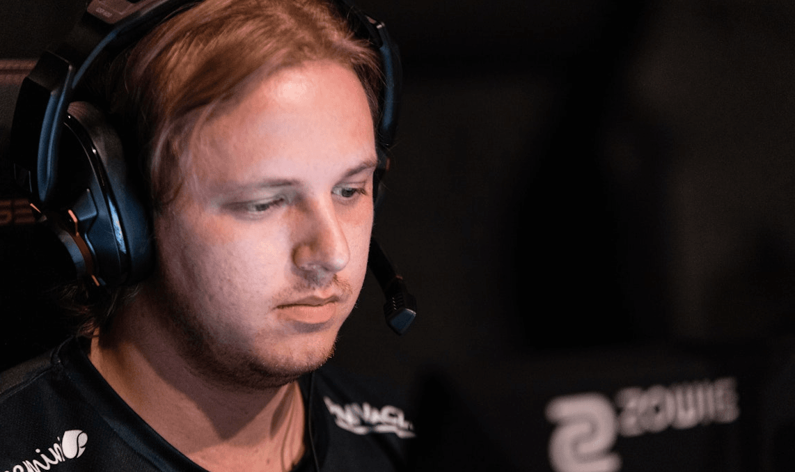 Филип "aizy" Айструп стал новым тренером Preasy